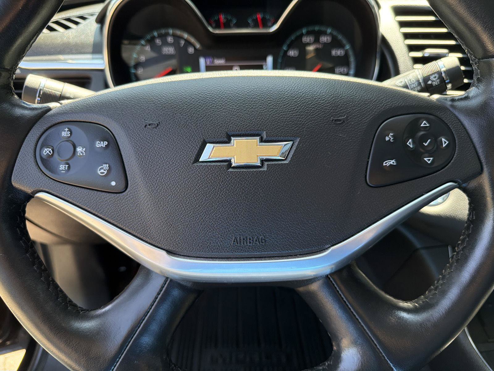 Used 2018 Chevrolet Impala Premier w/ Premier Confidence Package FWD image 24