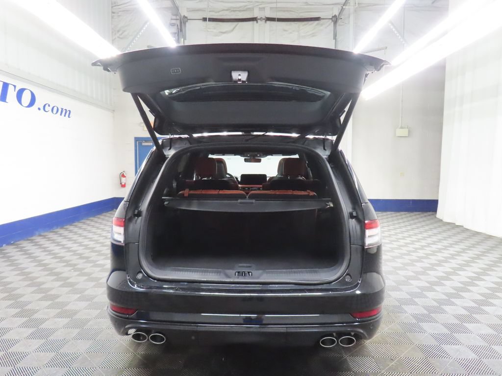 Used 2025 Lincoln Aviator Reserve w/ Equipment Group 201A AWD/4WD image 42