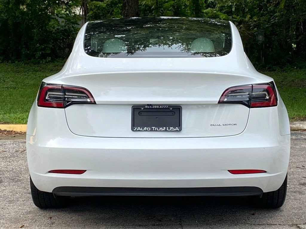 Used 2022 Tesla Model 3 Long Range AWD/4WD image 8
