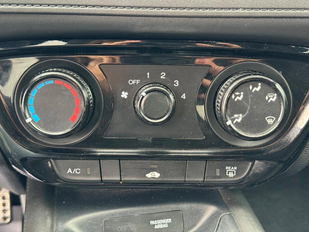 Used 2022 Honda HR-V Sport image 17