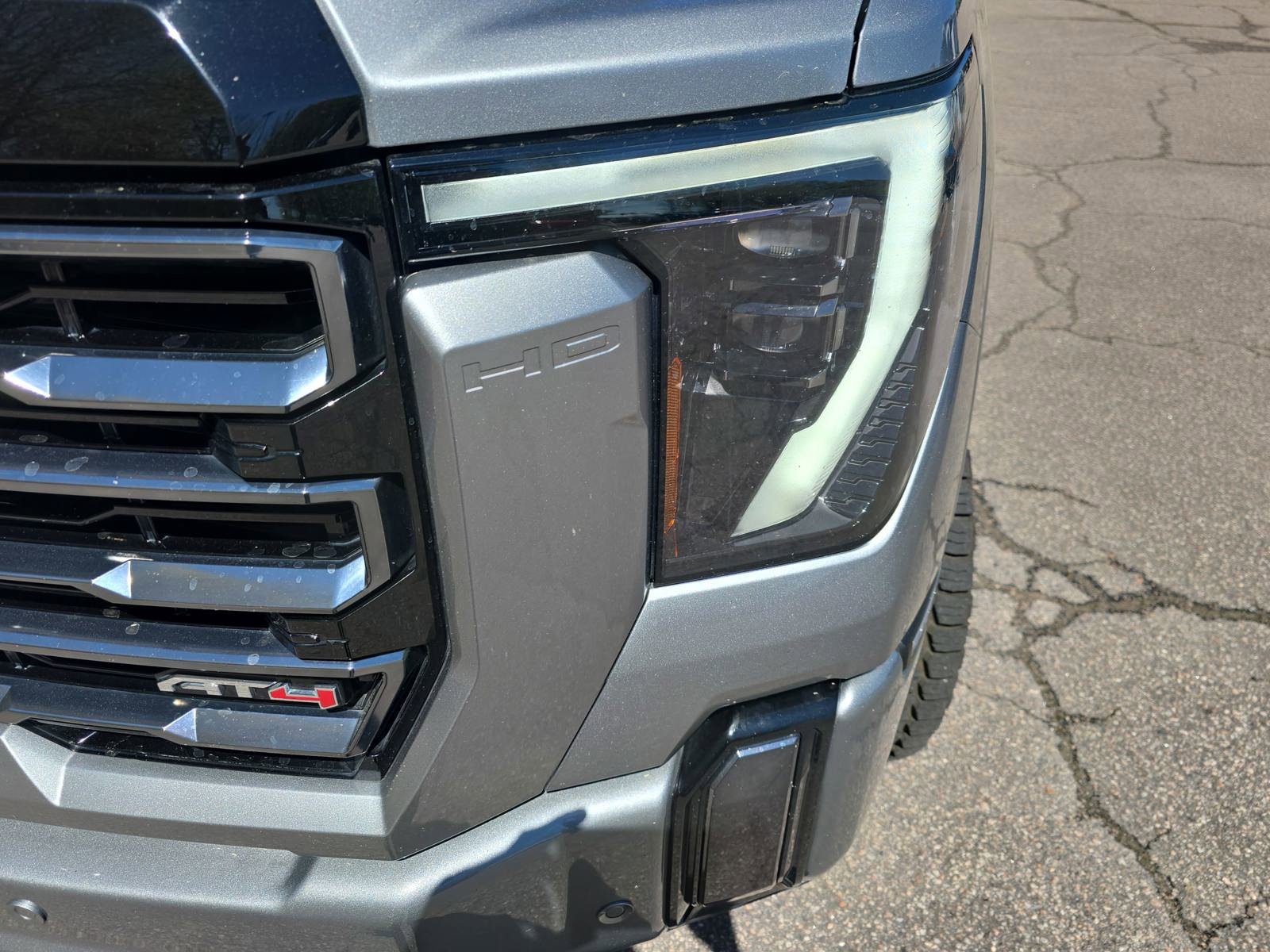 Used 2024 GMC Sierra 2500 AT4 w/ AT4 Premium Plus Package image 34
