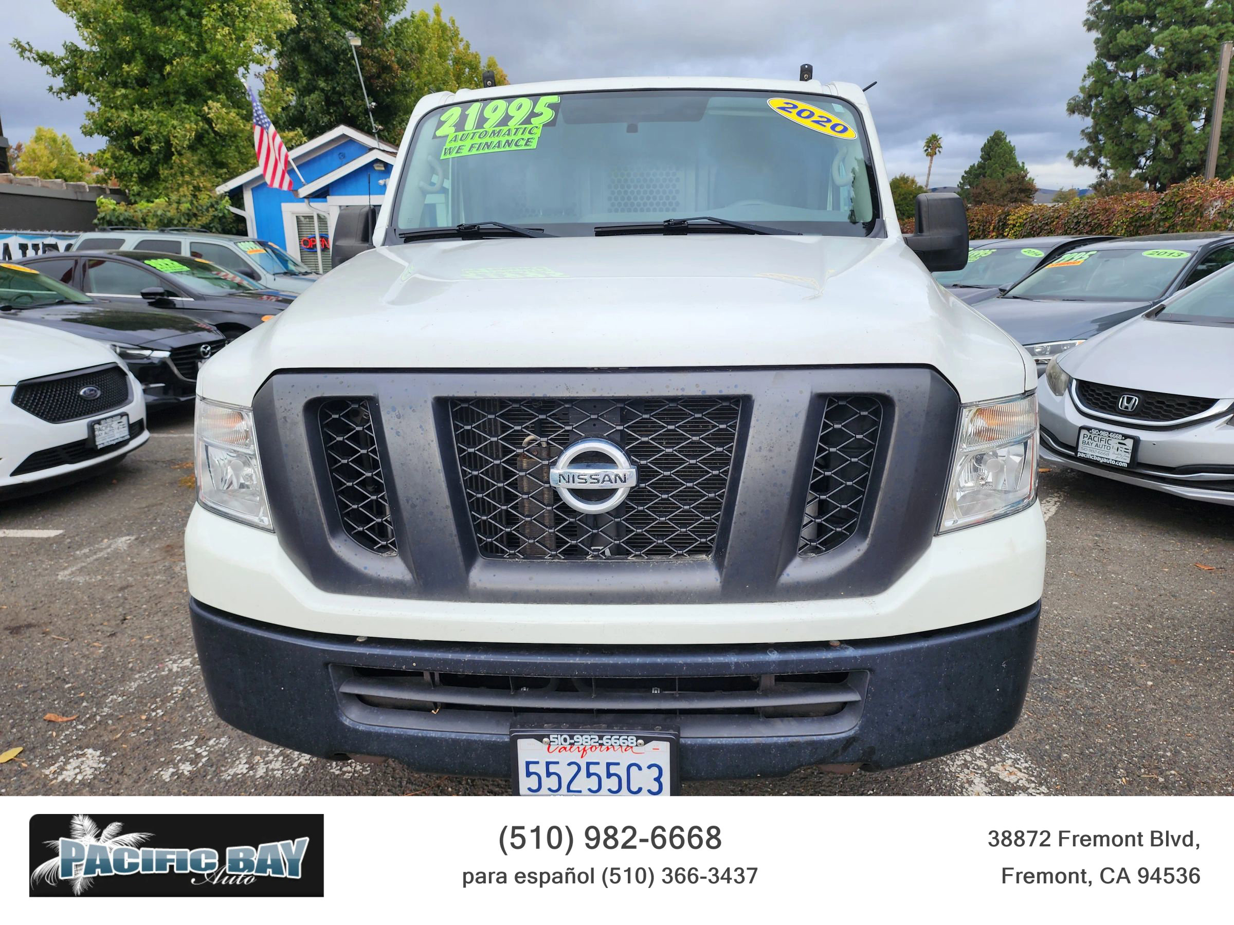Used 2020 Nissan NV 2500 SV image 2