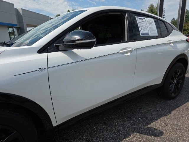 Used 2024 Buick Envista Sport Touring w/ Convenience I Package FWD image 33