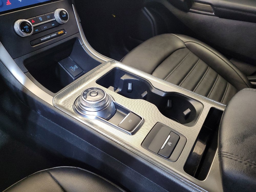 Used 2022 Ford Edge SEL w/ Cargo Accessory Package image 26