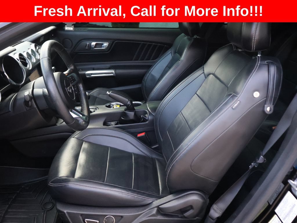 Used 2017 Ford Mustang GT Premium w/ GT Performance Package RWD image 19