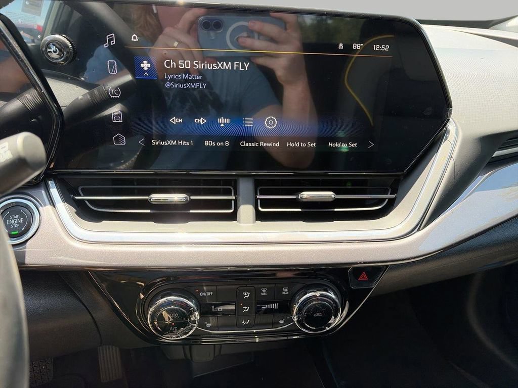 New 2026 Chevrolet Trax ACTIV w/ Driver Confidence Package FWD image 17