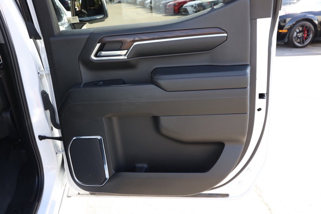Used 2024 GMC Sierra 1500 SLT image 18