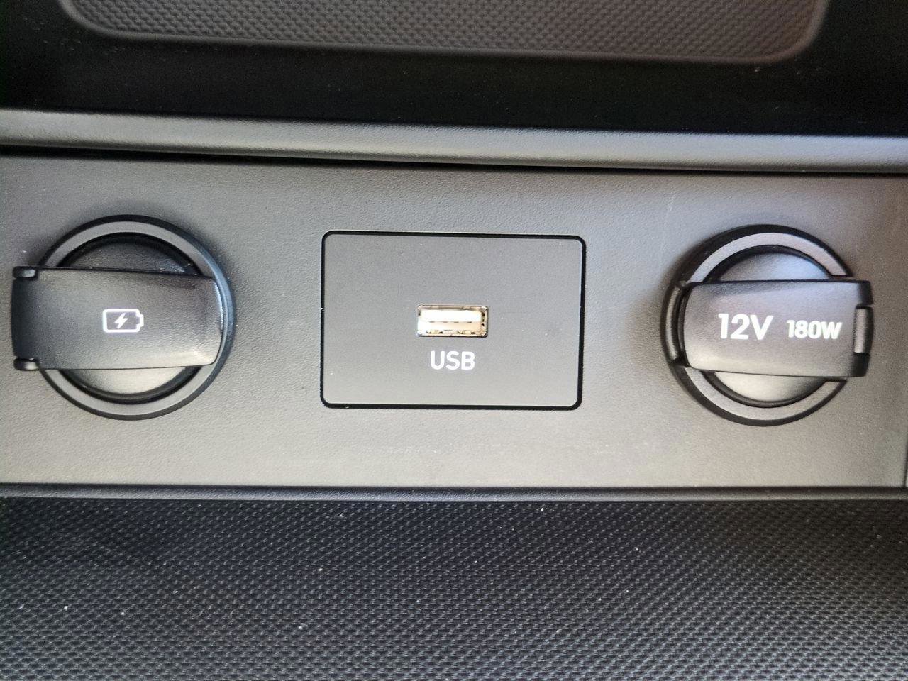 Used 2022 Hyundai Kona SEL image 27