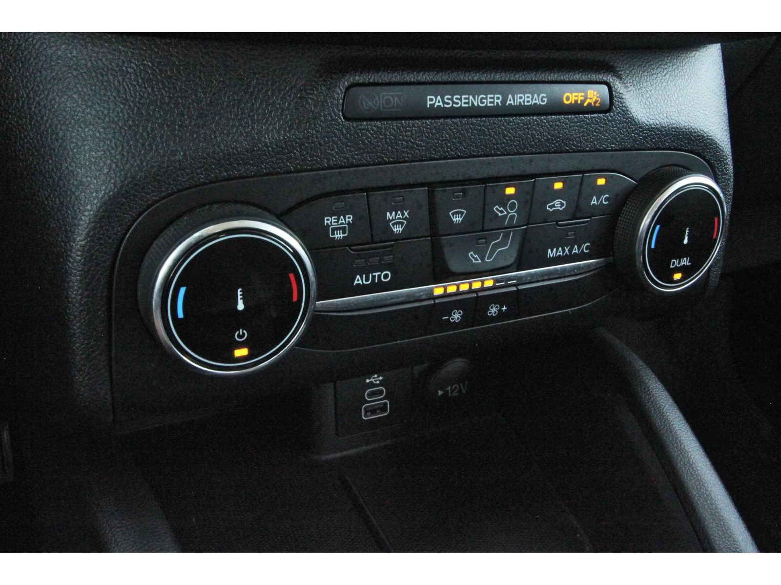 Used 2025 Ford Escape Active FWD image 28