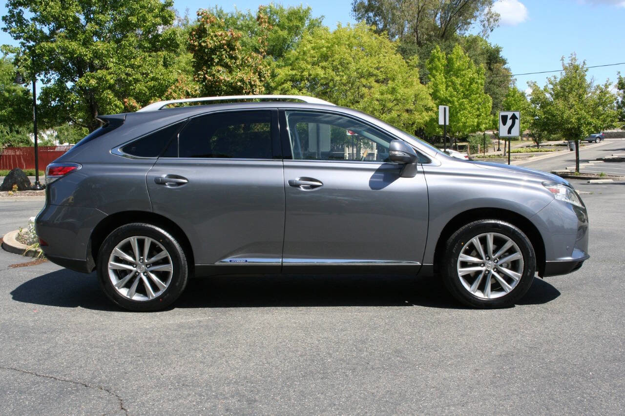 Used 2014 Lexus RX 450h AWD image 3