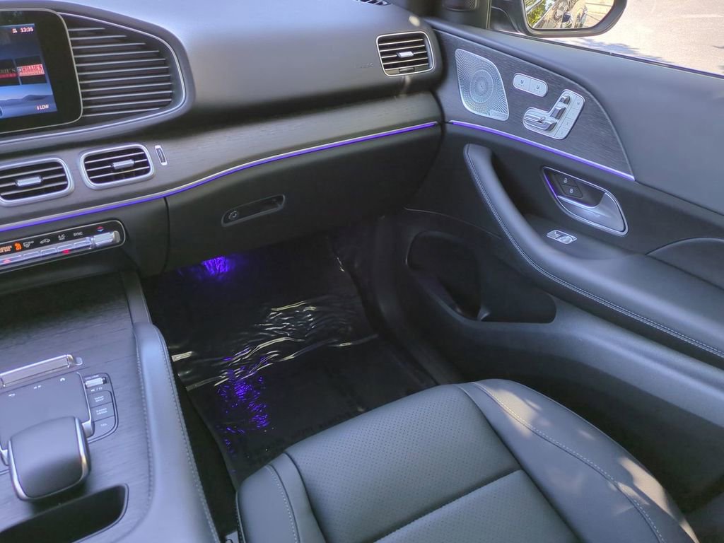Used 2025 Mercedes-Benz GLE 350 4MATIC image 17