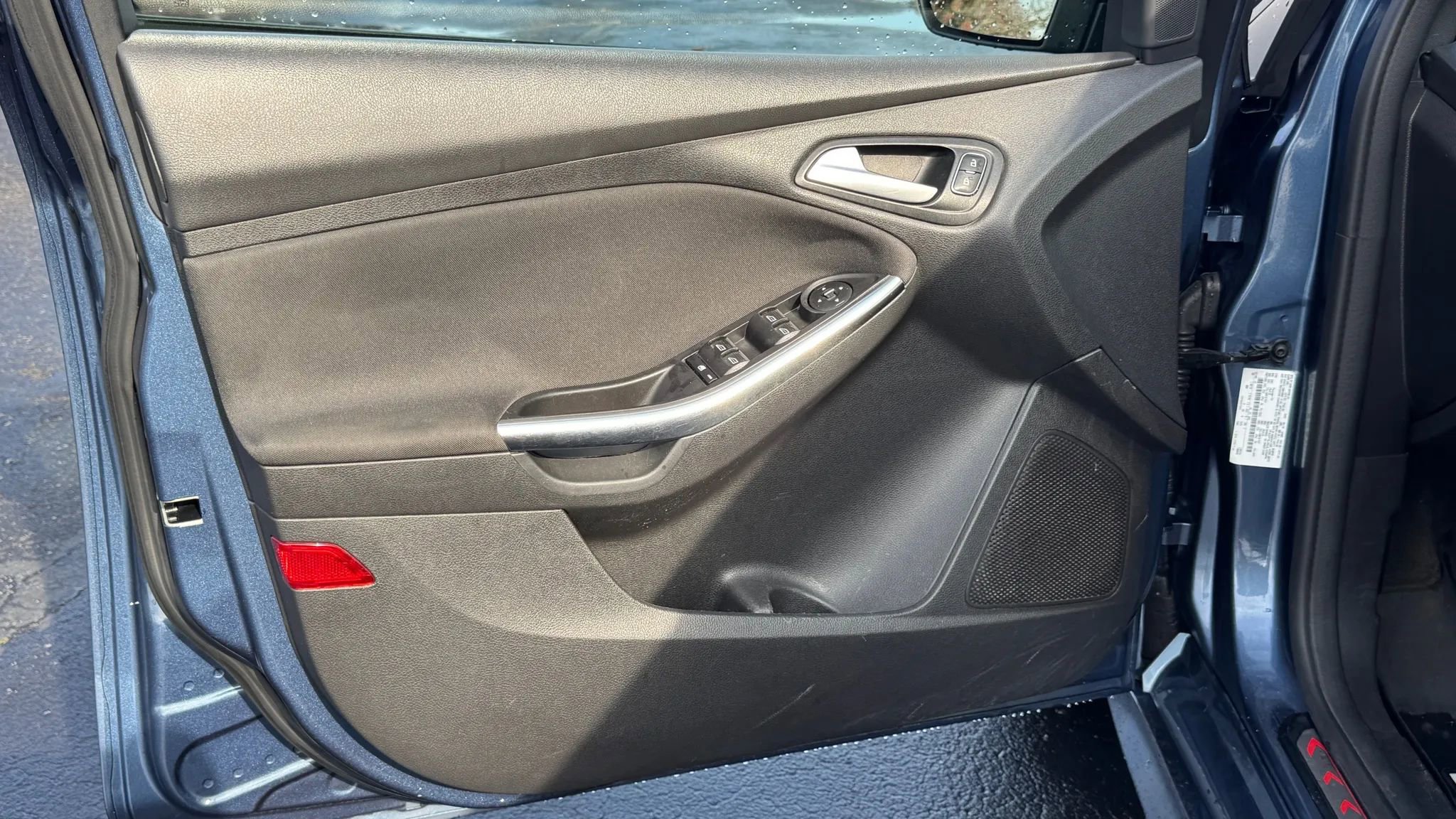 Used 2018 Ford Focus ST image 9