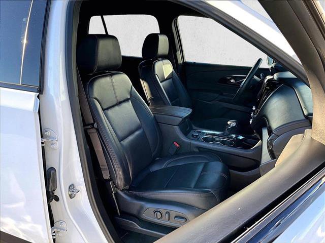 Certified 2023 Chevrolet Traverse RS image 9