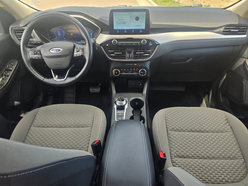 Used 2020 Ford Escape SE Sport image 25