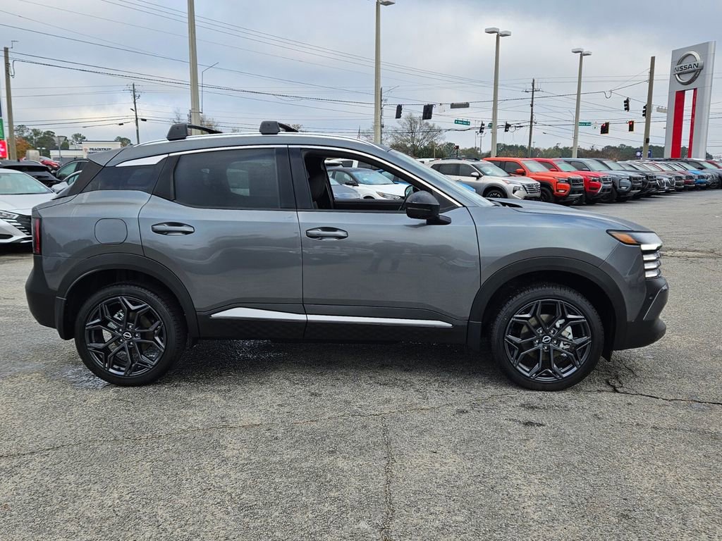 New 2026 Nissan Kicks SR w/ Cold Weather Package image 13