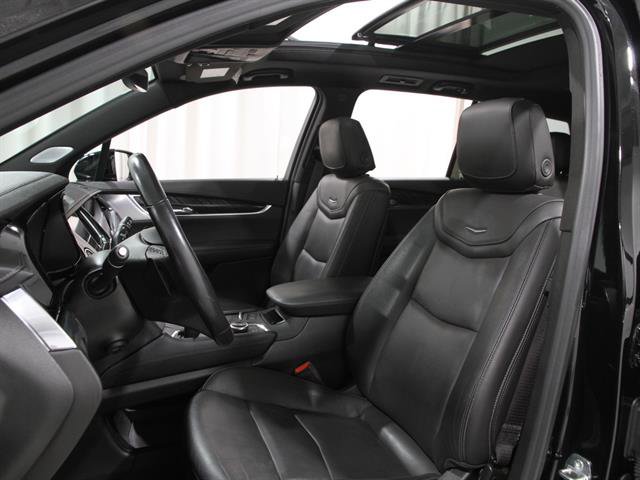 Certified 2023 Cadillac XT6 Premium Luxury image 5