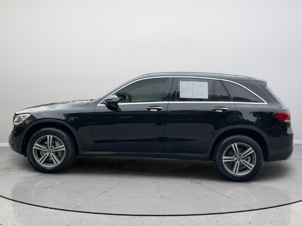 Used 2020 Mercedes-Benz GLC 300 4MATIC w/ Parking Assistance Package image 9