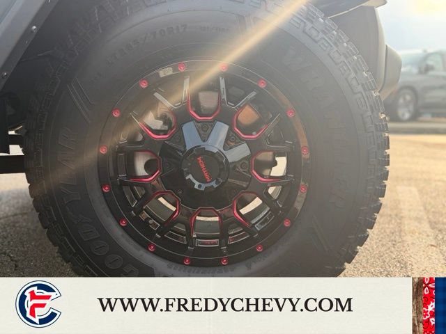 Used 2023 Jeep Wrangler Sport AWD/4WD image 28