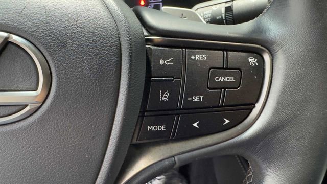 Used 2019 Lexus ES 350 w/ Accessory Package 2 image 31