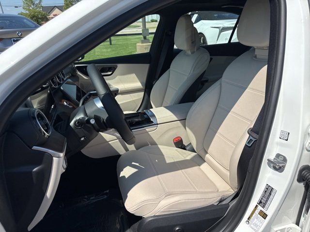 New 2025 Mercedes-Benz C 300 Sedan image 5