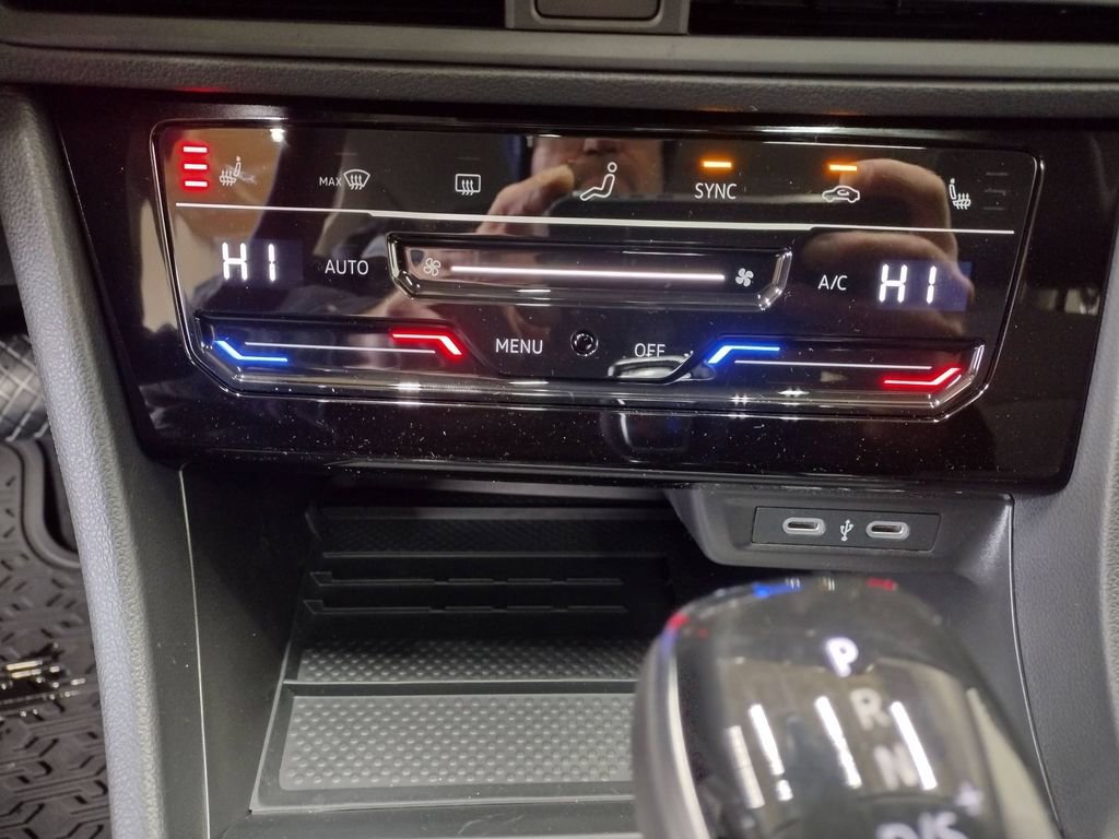 New 2026 Volkswagen Jetta SE image 30