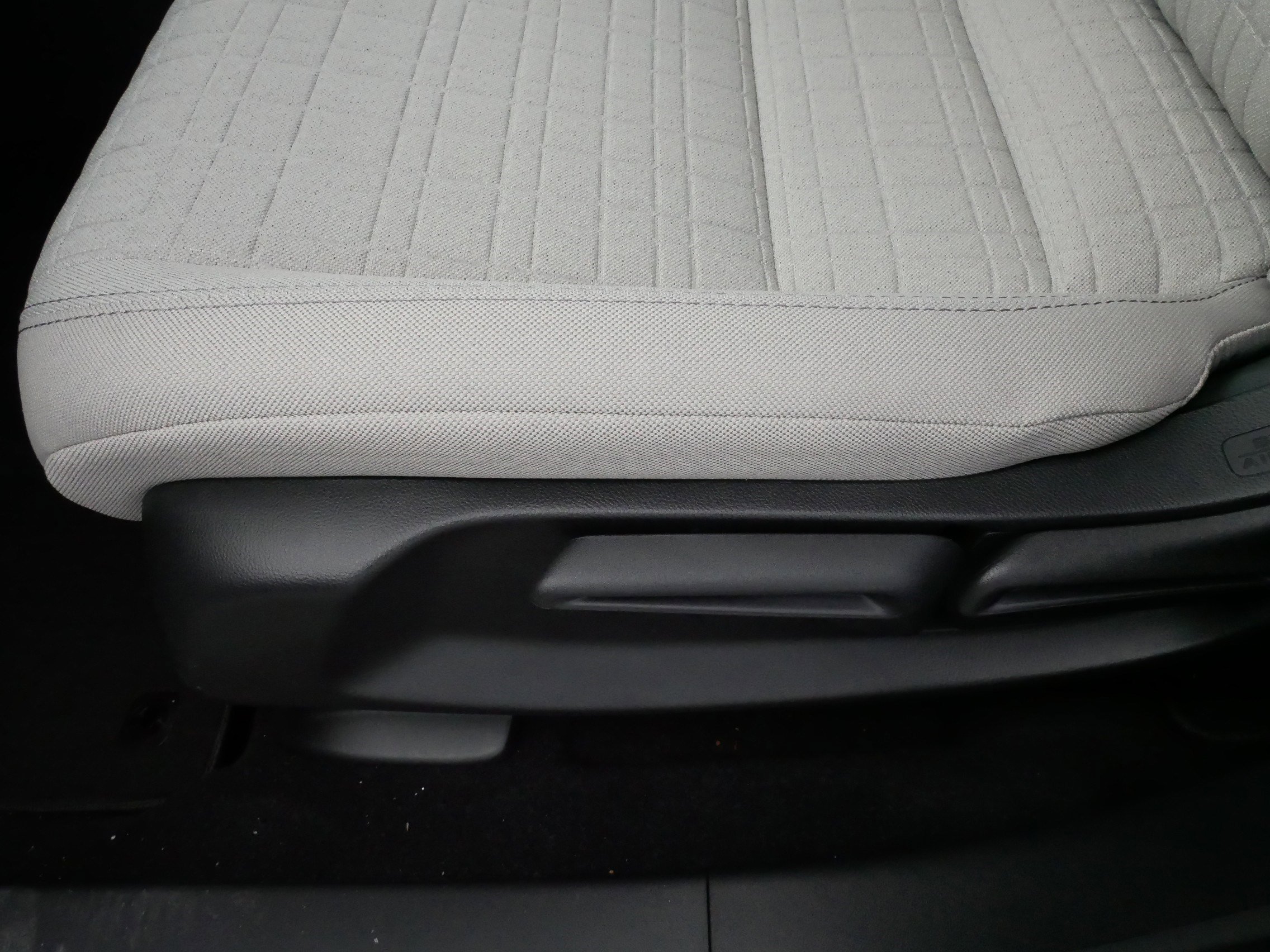 Certified 2026 Honda HR-V LX image 20