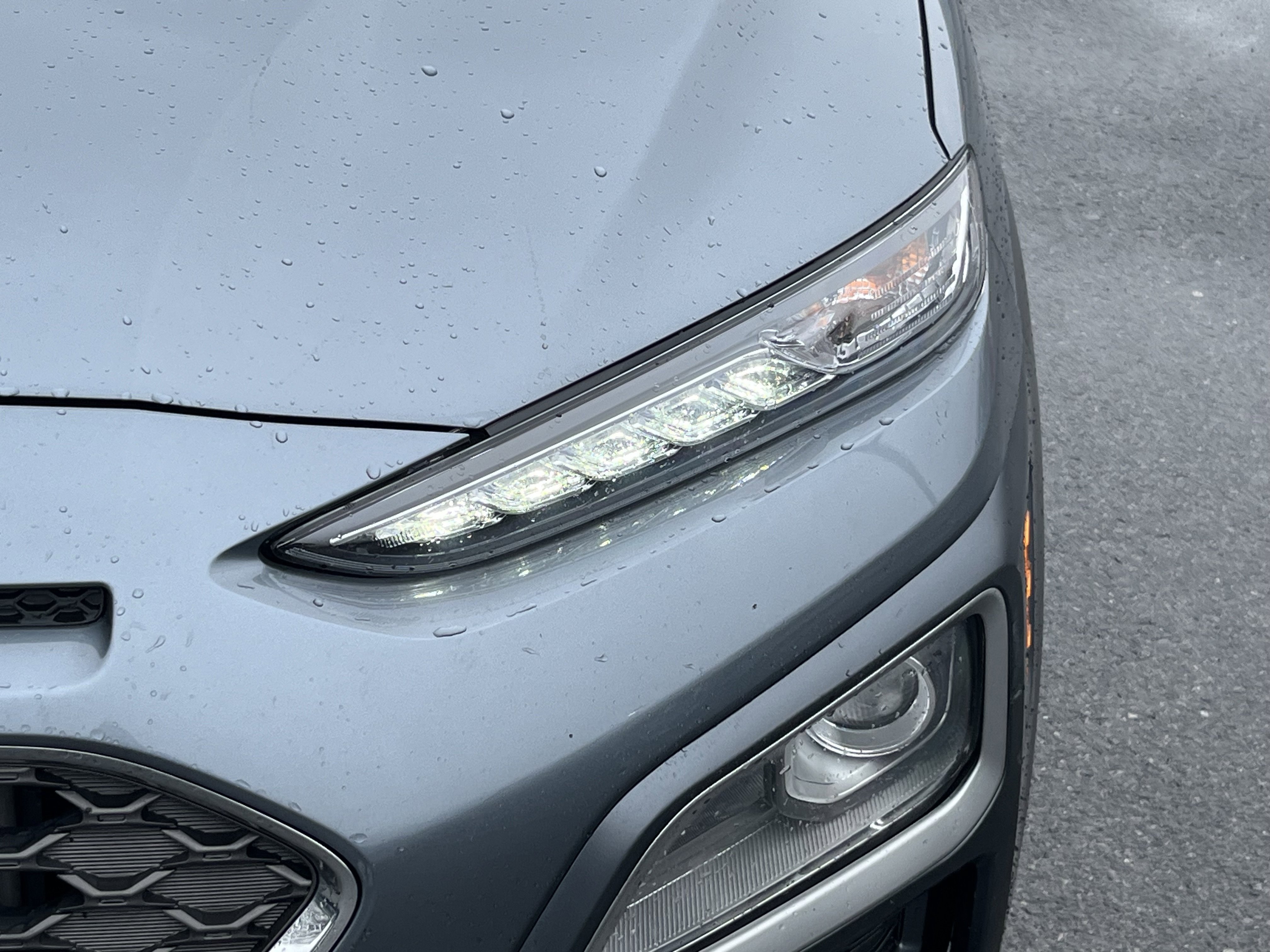 Used 2021 Hyundai Kona Limited image 7