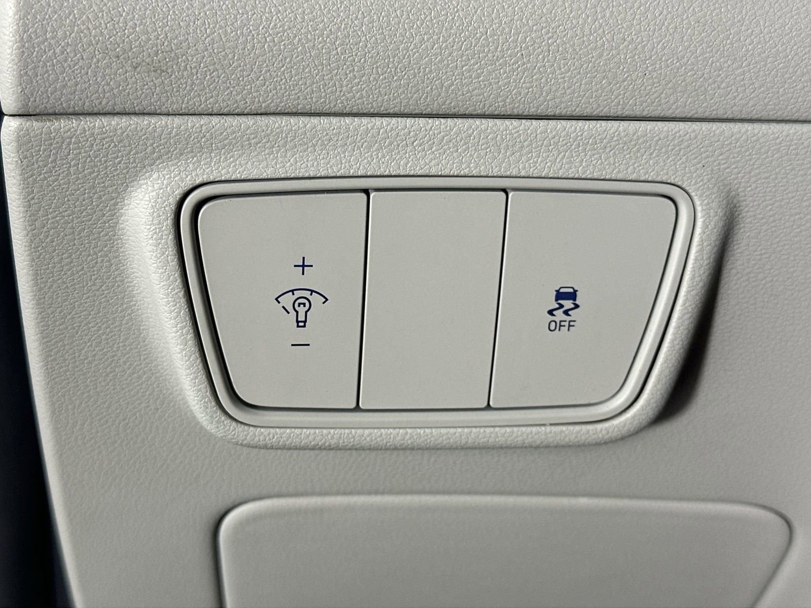 Used 2022 Hyundai Tucson SE image 22