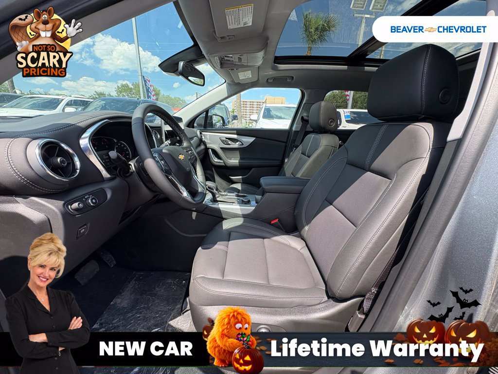 New 2025 Chevrolet Blazer LT w/ Midnight/Sport Edition AWD/4WD image 13