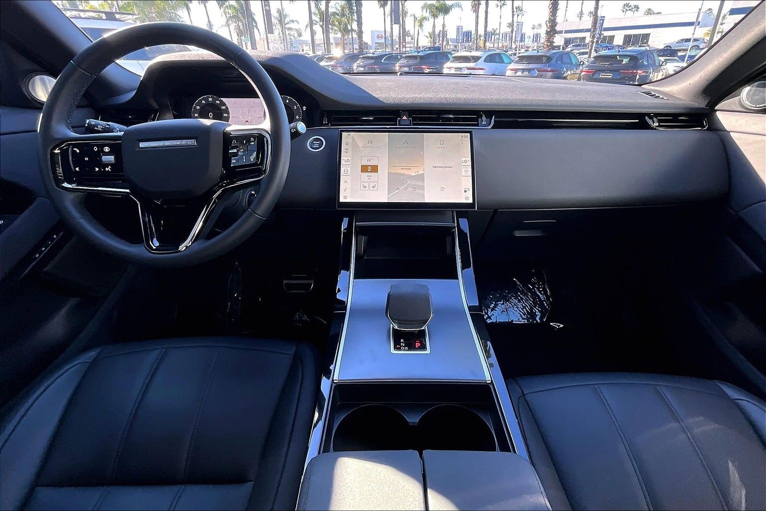 Used 2025 Land Rover Range Rover Evoque Dynamic SE image 15