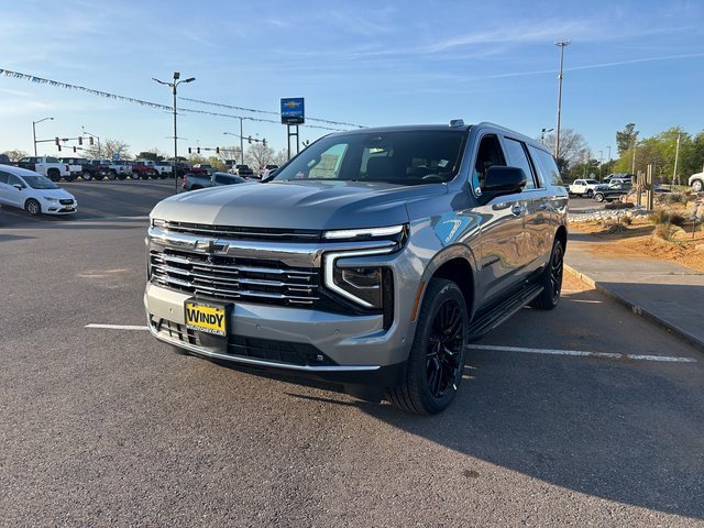 New 2025 Chevrolet Suburban Premier image 4