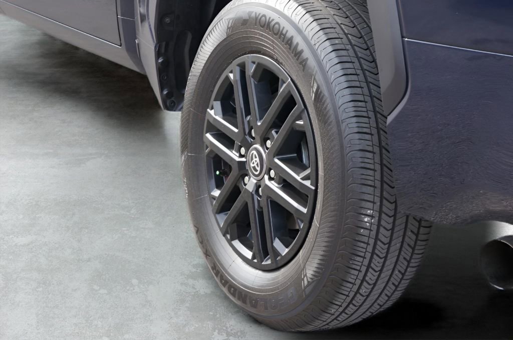 Used 2025 Toyota Tundra SR5 w/ SR5 Convenience Package image 10