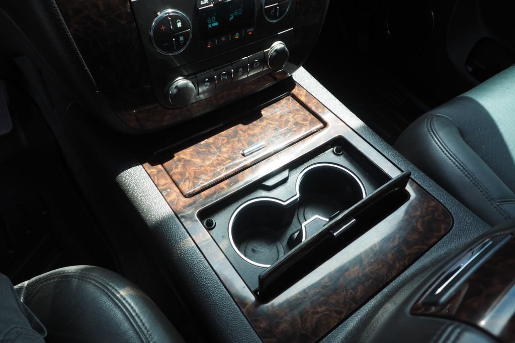 Used 2013 GMC Sierra 2500 Denali AWD/4WD image 21