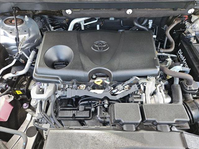 Used 2020 Toyota RAV4 XLE image 22