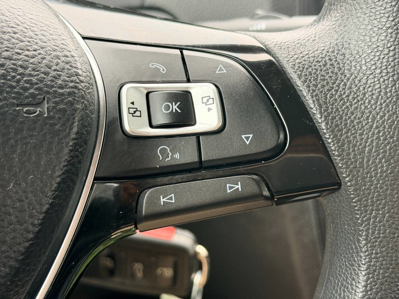 Used 2015 Volkswagen Jetta S w/ Welcome Package image 32