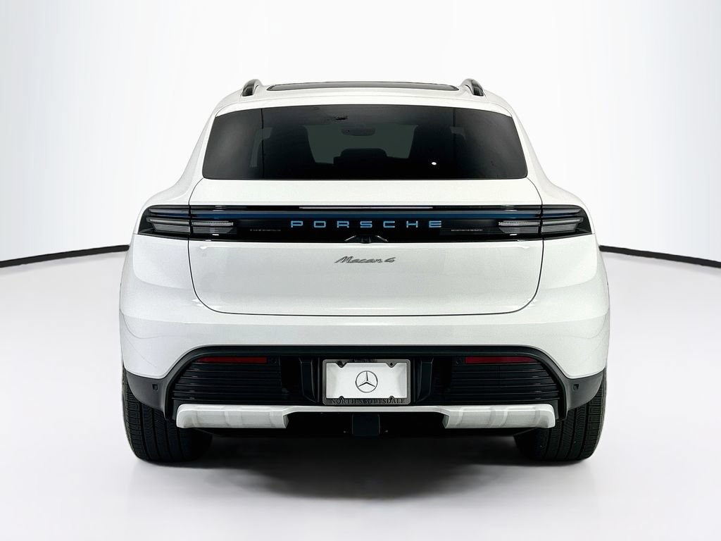Used 2024 Porsche Macan 4 Electric AWD/4WD image 6