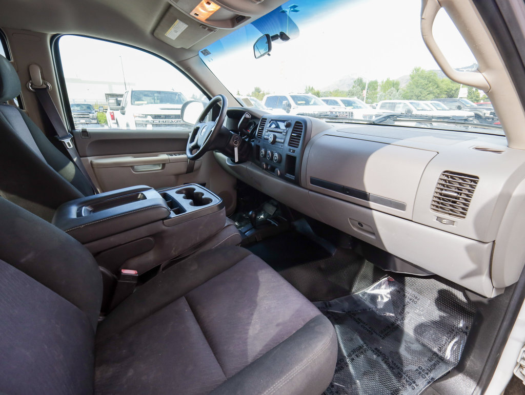Used 2013 Chevrolet Silverado 1500 W/T w/ Skid Plate Package AWD/4WD image 22