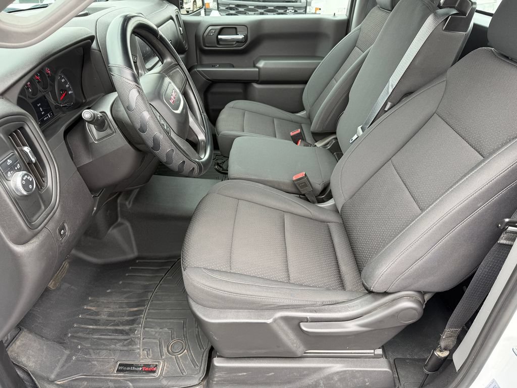 Used 2024 GMC Sierra 1500 Pro w/ Fleet Convenience Package RWD image 16