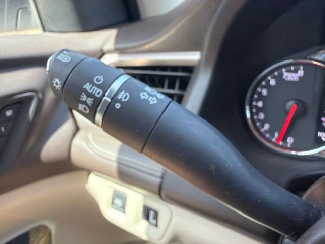 Used 2017 GMC Acadia Denali w/ Technology Package FWD image 24