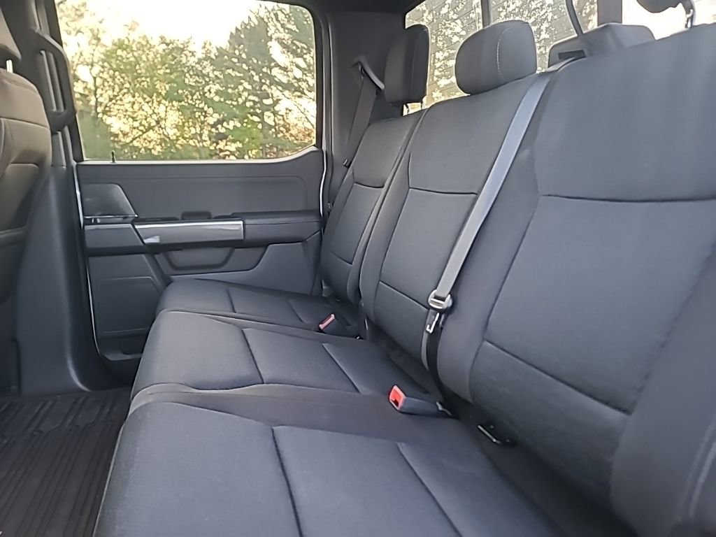 Used 2022 Ford F150 XLT w/ Equipment Group 302A High AWD/4WD image 18