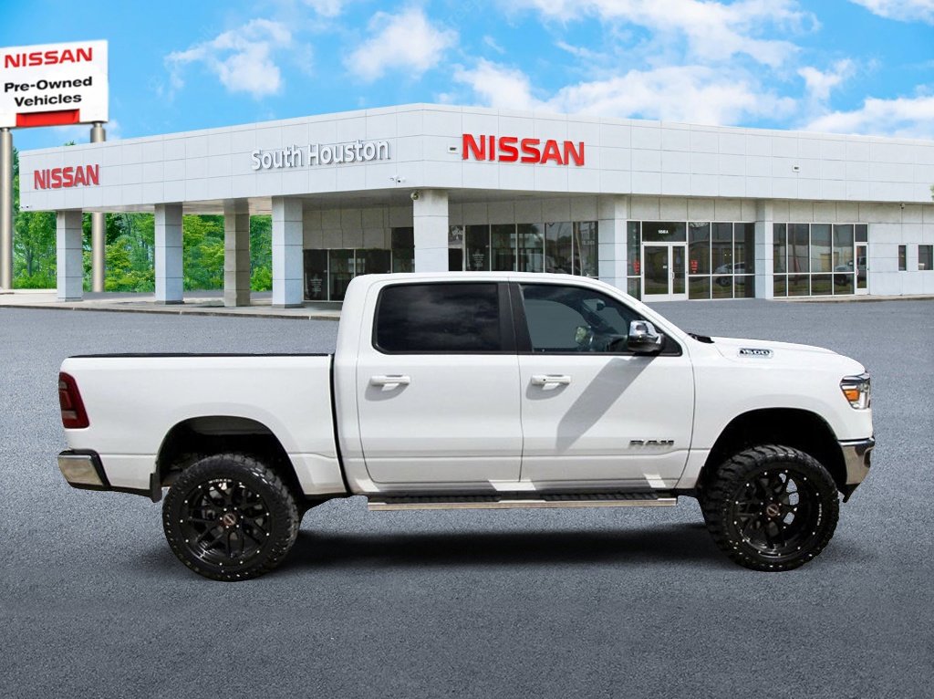 Used 2024 RAM 1500 Laramie AWD/4WD image 5