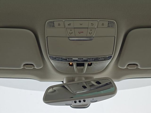 Used 2019 Mercedes-Benz GLC 300 4MATIC image 25