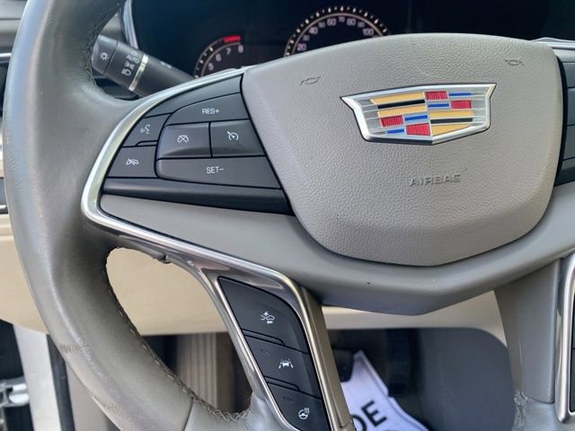 Used 2017 Cadillac XT5 Luxury w/ Driver Awareness Package image 25