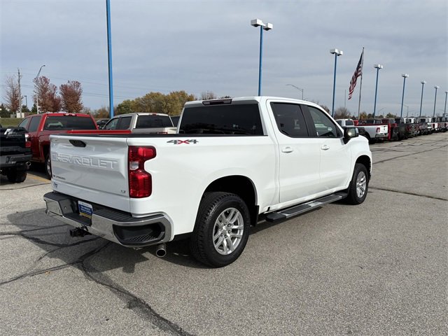 Used 2021 Chevrolet Silverado 1500 LT image 4
