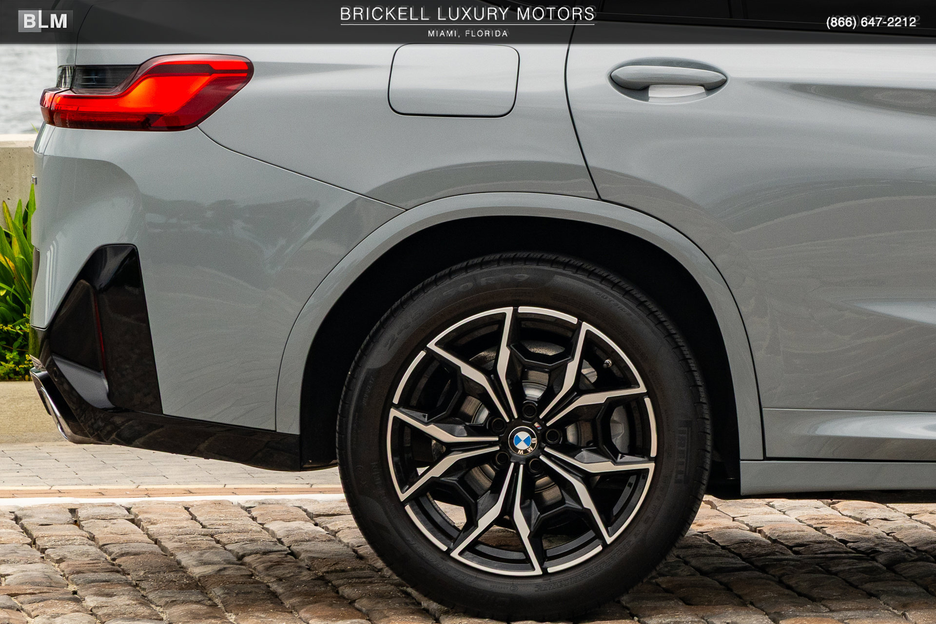 Used 2024 BMW X4 xDrive30i w/ M Sport Package AWD/4WD image 44