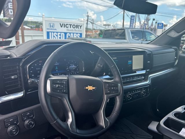 Used 2024 Chevrolet Silverado 1500 LT w/ Protection Package AWD/4WD image 11