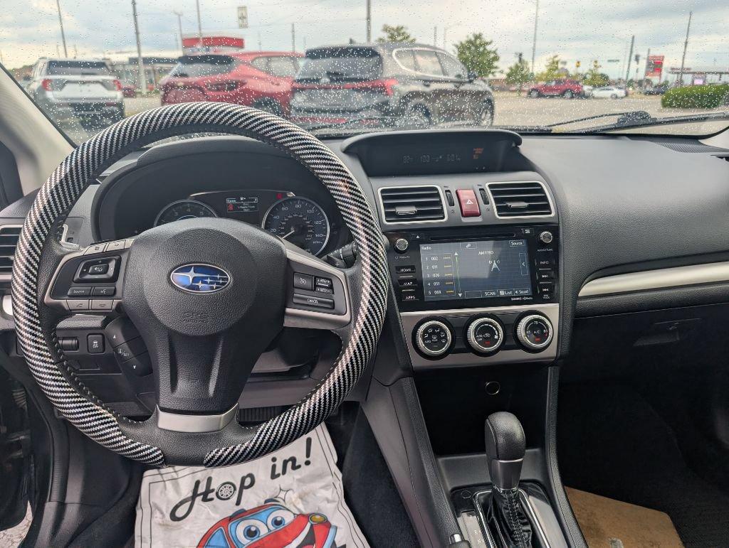 Used 2015 Subaru Crosstrek 2.0i Limited AWD/4WD image 9