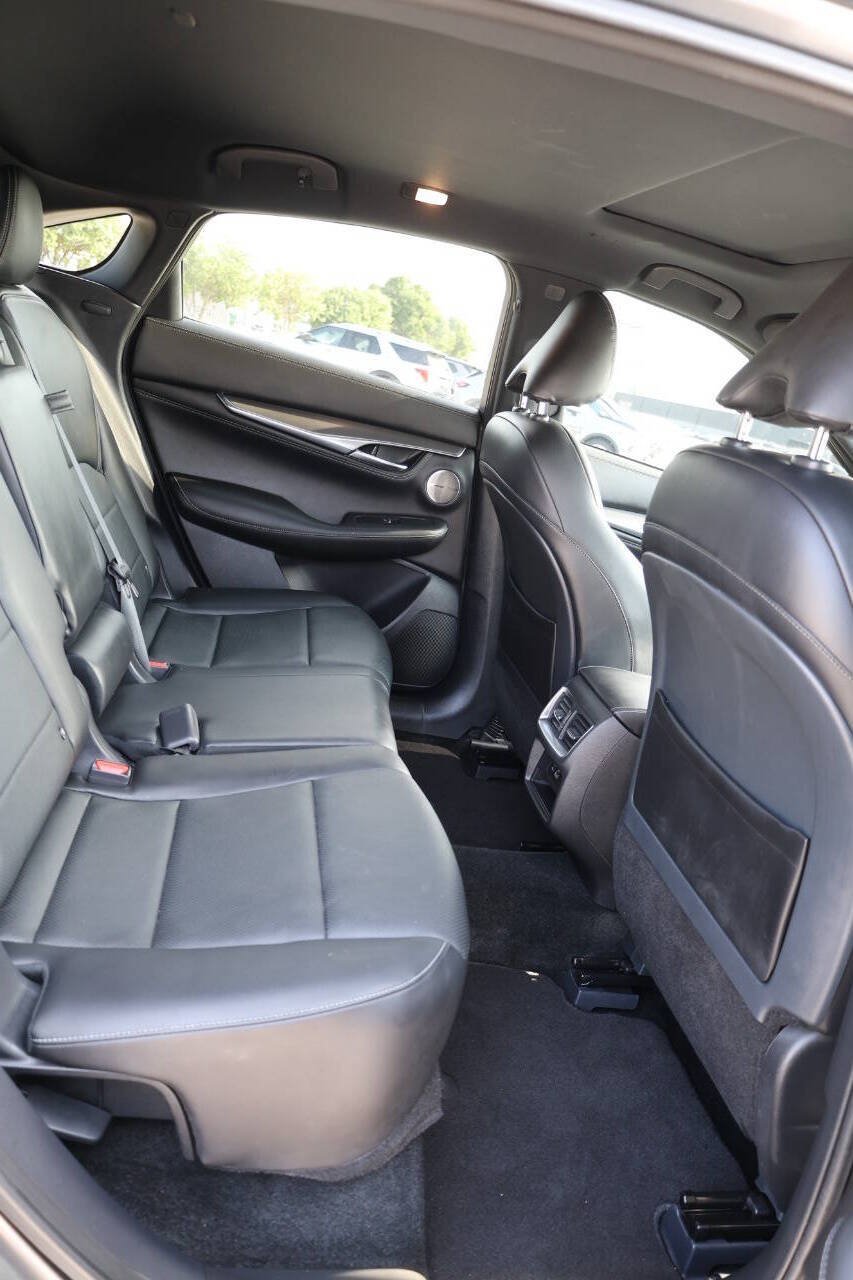 Used 2023 INFINITI QX55 Essential AWD/4WD image 16