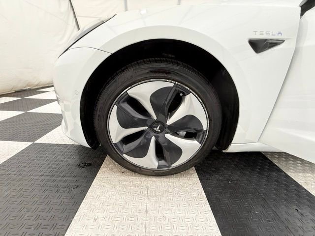 Used 2021 Tesla Model 3 Standard Range Plus RWD image 10