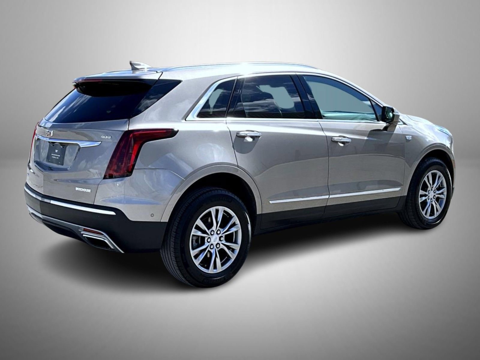 Certified 2023 Cadillac XT5 Premium Luxury w/ Technology Package AWD/4WD image 5
